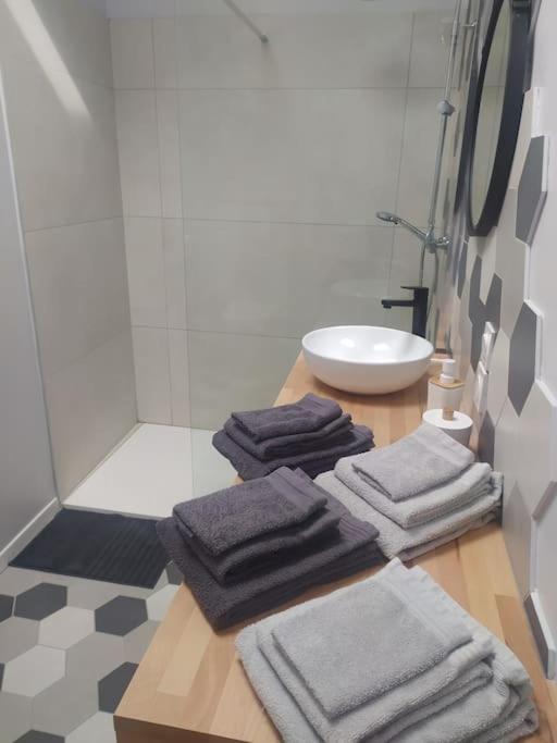 Le Petit Pied A Terre Du Luberon Appartement Mérindol Buitenkant foto