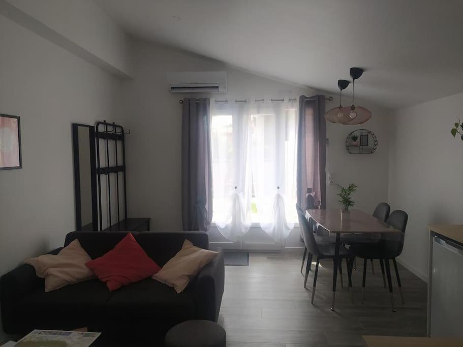 Le Petit Pied A Terre Du Luberon Appartement Mérindol Buitenkant foto